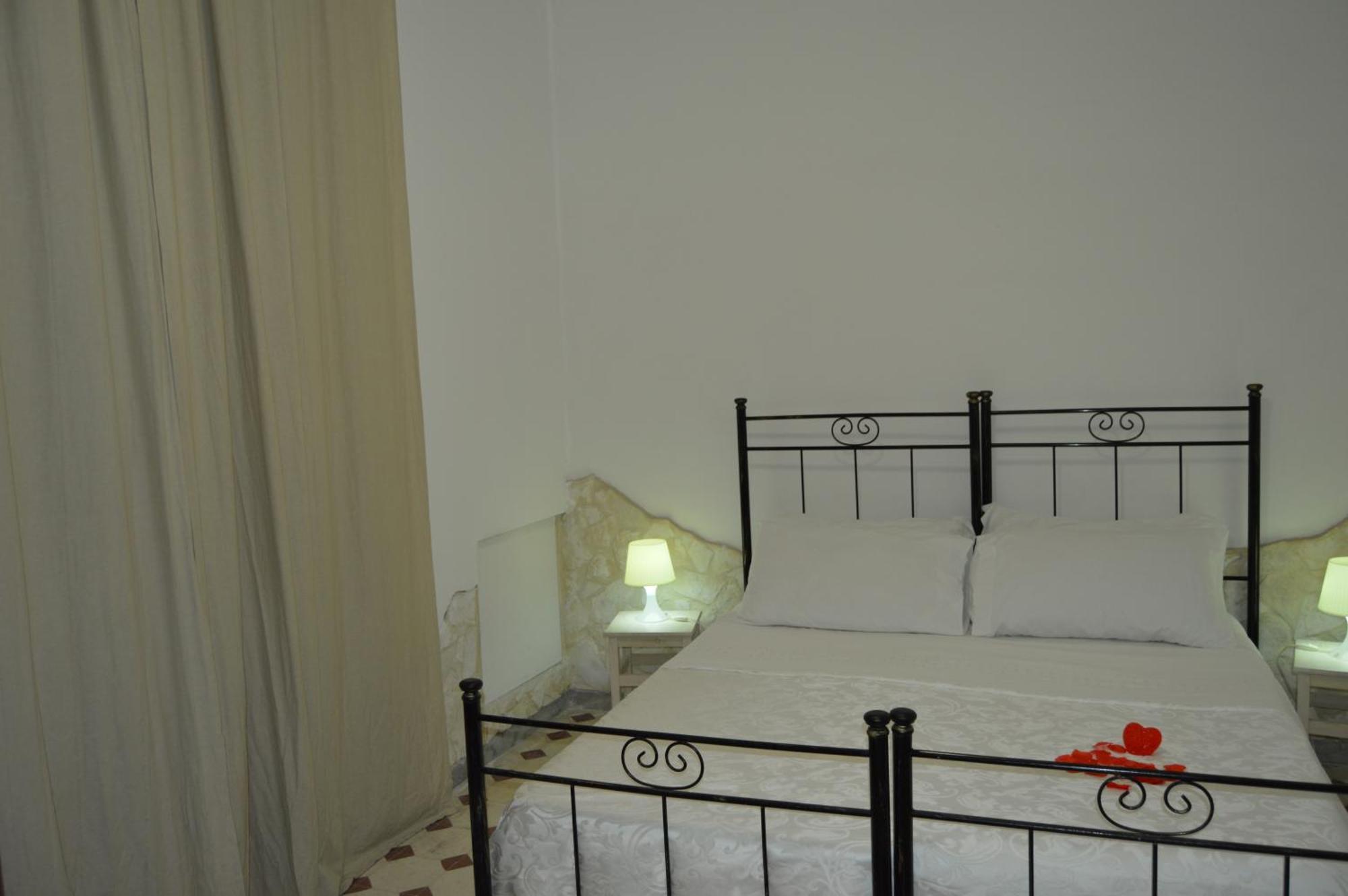 Bed And Breakfast Vecchio Porto Catánia Buitenkant foto