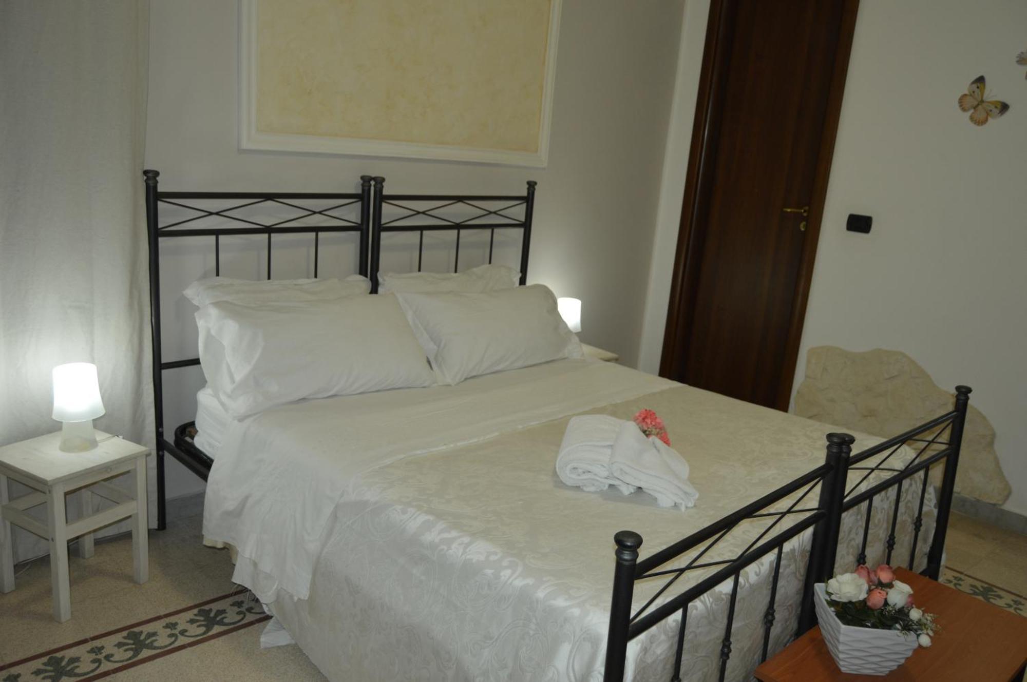 Bed And Breakfast Vecchio Porto Catánia Buitenkant foto